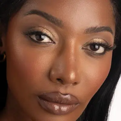 Tinted Lip Plumper 01 Fiery view 3