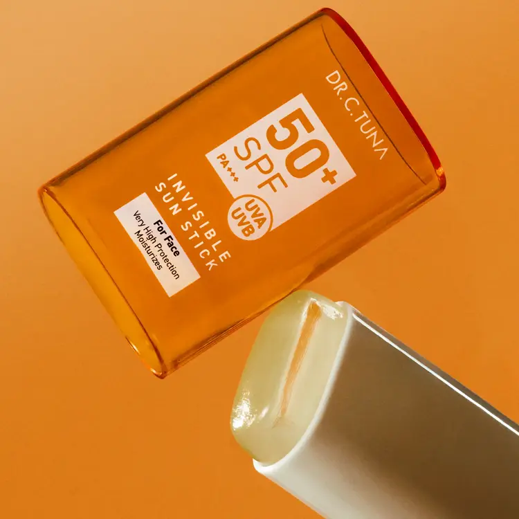 Dr. C. Tuna Invisible Sun Stick SPF50+